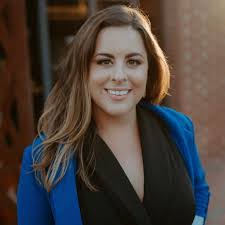 Jessica Stokes's Instagram, Twitter & Facebook