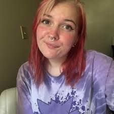 I had no idea Smeargle stared at you like that if you didnt catch it 😭