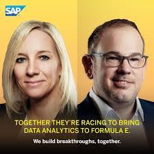 Sarah Detzler's Instagram, Twitter & Facebook