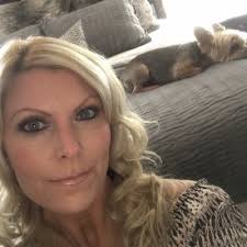 Jill Simmons (@JillSim80490870)