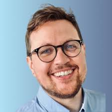 To start the week, I'm happy to share that I've been named an Associate at  Perkins&Will.