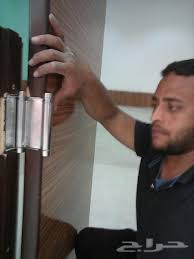 نجار خشب فنى فك وتركيب صيانه ابواب غرف نوم مطابخ مكه مكة فنى نجار دليل أرزاق