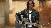 Norwegian singer who won the first ever norwegian version of the x factor that aired from september through december 2009 on tv 2 norwegian television station. Kaffepraten Chand Torsvik S05 E01 2018 Youtube