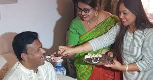 Bengal governor jagdeep dhankhar had recently given consented for the prosecution of firhad hakim and others in the narada sting case. Bhai Dooj Of Heavy Weight Bengal Ministers Kolkata24x7 Latest English And Bengali News Bangla News Breaking News Business Tollywood Cricket