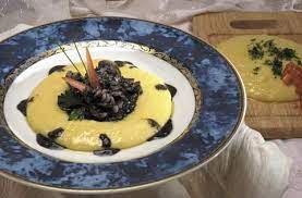 A cottura ultimata versate le seppie alla veneziana in una terrina precedentemente riscaldata e servitele in tavola. Seppie Alla Veneziana South Is Charlotte