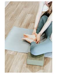 One of the few studios yoga alliance approved in ct to train in kids & prenatal yoga in addition to 200 & 300 hour level. Events Amy Lauren Yoga Therapeutics C Iayt