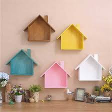 It might seem impossible to design a home that won't end up looking like your budget was zero, but found art and objects can look fabulous even if they're free — it's all in the art of how they're arranged. Decorate Small House With No Money A Vintage Touch Weddings