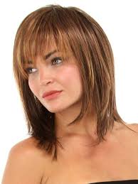 This look is suitable for men who are attending meetings and corporate events. Medium Hairstyles For Women Over 40 With Bangs Google Search Medium Hair Styles Bangs With Medium Hair Thin Fine Hair