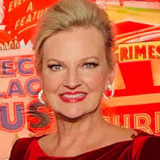 Debra Keffer's Instagram, Twitter & Facebook