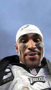 Hi eagles 💚👋I love you all 🏈🫂can I get a hell yeah from a true fan