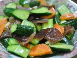 小黃瓜燴炒黑木耳片 recipes food vegetables