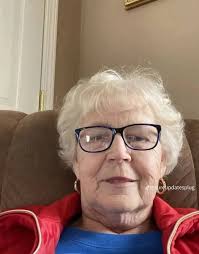 If they treat you like an option, erase them like a mistake!😊🇵🇭