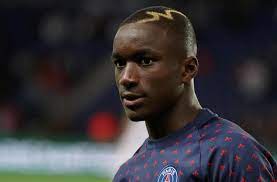 After spending over €400 million on neymar and mbappe alone in the past couple of seasons, psg appear to have their eyes set on winning the champions league. Ne A Paris Moussa Diaby Grandit Au Psg Le Parisien