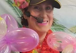 Entertainer turns author to buck lockdown trend