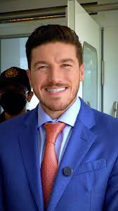 35 años después, la historia se repite. Lo NUEVO vuelve a llegar a Nuevo  León. Estén pendientes porque al ratito estrenamos vagones para Metrorrey  👊🏻🚈