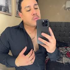 Israel Limas's Instagram, Twitter & Facebook