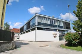 Das mostviertel, ein sanftes hügelland mit mächtigen birnbäumen, stolzen vierkanthöfen und vielen produkten aus der. Gedachtnis Des Landes Orte Neuhofen An Der Ybbs