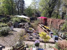 So unterschiedlich die konzepte, ideen und vorlieben der gestalterinnen und gestalter auch sein mögen, haben ihre gärten doch eines gemeinsam: Garten Paradies Tante Guste Offnet Am Tag Des Offenen Garten Lembeck De