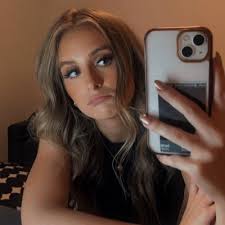 Abbey Teeter (@Abbeyyteeter)