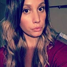 Julia Dubose's Instagram, Twitter & Facebook