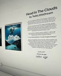 Last night was unforgettable! Thank you to everyone who came out to support  the art show and share this special moment with me 🥹🙏🏻😭. I'm beyond  grateful for all of you, and