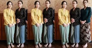 Cantik bsr kebaya dan ber kemban kain jarek di hari kartini : Foto Kenakan Kebaya Kain Jarik Dian Sastro Anggun Seperti Kartini Okezone Lifestyle