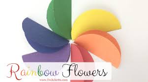How To Make Easy Rainbow Paper Flowers For Kids Construction Paper Crafts Paper Flowers For Kids Rainbow Paper