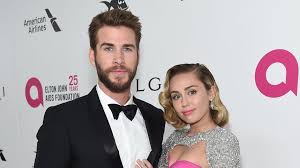 Everything you need to know about miley cyrus and liam hemsworth relationship & wedding. Kryptischer Post Hat Liam Hemsworth Miley Cyrus Geghostet Promiflash De