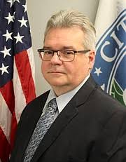 Robert Bloom Dies in Fatal Crash in Huntington