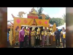 Simak saja resep ikan kuah kuning berikut ini. Juara Hiasan Rumah Sukan 2017 Smk Muadzam Shah By Paduka Mandulika