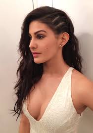 But i'll tell you a secret. Amyra Dastur On Twitter Felt Absolutely Ethereal In Perniaqureshi For The Stardustawards Rings From Tbz1864 Clutch From Lovetobag Styled By Bornalitalukdar Https T Co Hbzfddhear