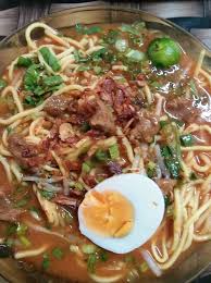 Mie kuah telur rebus, terdengar dari namanya saja sudah kelihatan lezaaat. Resepi Pilihan Mee Rebus Paling Membuka Selera Iluminasi