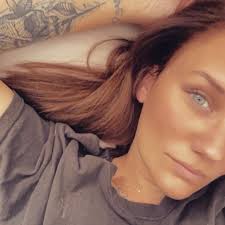 A 80-year-old dog grave (from 1941) BUDDIE 1928 1928-1941 له 1941 Like  Comment Andrew Eastman + 18.5K Share Most ostrelevantv relevant 1.1 shares  Jesse Keehr Doubt the dog was 80 1d Like Reply 186