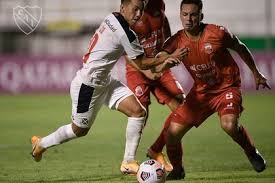 Se formó en la categorías inferiores del club bogotano independiente santa fe. Tdcqjxis4fih0m