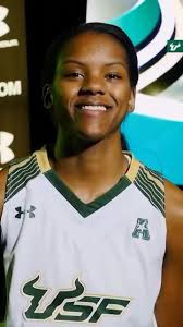 Courtney Williams ➡️ @usfwbb ➡️ @wnba 🏀, #HornsUp 🤘