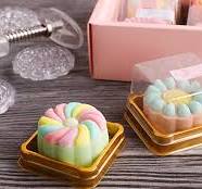 Amazon.com: 50g Mooncake Packaging Clear Individual Plastic Single Macaron  Containers With Labels, Ideal For Showcasing Your Mini Muffins, Pastries,  ...