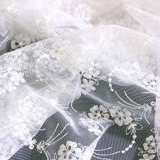 Spitzenstoff baumwolle meterware weiß brillant. Spitze Allover Fur Brautkleider Jetzt Kaufen