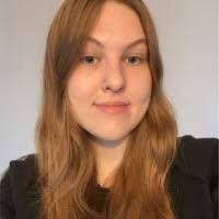 Ana Compton's Instagram, Twitter & Facebook