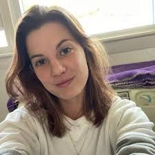 Caitlin Mchenry's Instagram, Twitter & Facebook