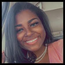 Anita Motley's Instagram, Twitter & Facebook