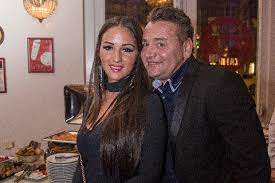 Изучайте релизы mészáros árpád zsolt на discogs. Mi Tortenhetett Kikosarazta Parja A Magyar Szineszt Ripost