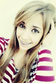 Karen Esser's Instagram, Twitter & Facebook