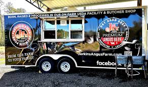 Smoke Barn Food Truck Jerkins Angus Farms — Barbecue restaurant food truck in Bristol, Florida