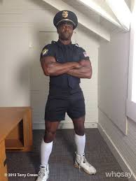 Terry Crews Cosplaying As Earl From Cloudy With A Chance Of Meatballs Terry Crews Cosplay Terry
