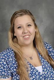 Kaitlin Layton's Instagram, Twitter & Facebook