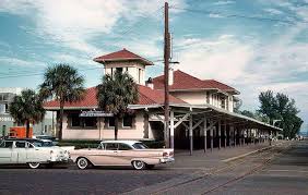 Acl Depot With Period Vehicles In 1958 Old Florida Petersburg Florida