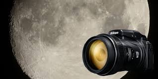 The p1000 doesn't have extensive weather protection. 3 000 Millimeter Zoom Die Nikon Coolpix P1000 Kann Den Mond Sehen Netzpiloten De