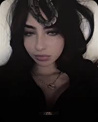 Flynn's Dark Romance: Impulsive Hair Dyeing with #NIKOVABANKS