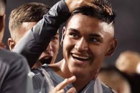 Neto: Corinthians quer furar o zóio do Flamengo.