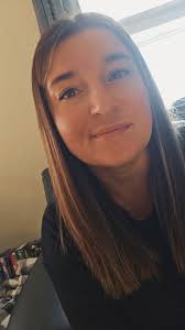 I have the absolute best tribe in the world 🙏🥰😭 Thank you all for making  my day so special! Cheers to year 32! 🥳🪴